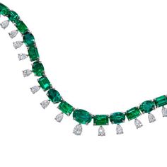 A stunning riviera necklace featuring 37.11 carats of green emeralds and 10.31 carats of round brilliant diamonds, set in 18 karat white gold. Green Diamond Necklace, Riviera Necklace, Indian Cheese, Beautiful Jewelry Diamonds, Glamorous Jewelry, Diamonds Direct, Necklace Emerald, High Jewellery, Gold Rings Fashion