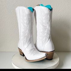 New Lane Boots Off The Record Midi Cowboy Boots Womens Size 7.5 White. Western White Boots With Stacked Heel, Western White Heeled Boots Wide Calf, White Western Heeled Boots With Wide Calf, White Western Heeled Boots For Wide Calves, White Western Wide Calf Heeled Boots, White Boots With Stacked Heel And Snip Toe, White Snip Toe Boots With Stacked Heel, White Western Boots With Low Heel, White Snip Toe Heeled Boots