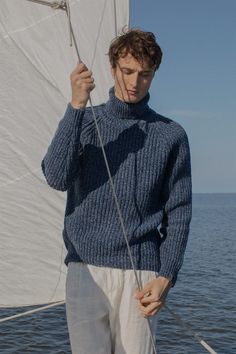 Pure merino wool knitted mens sweater is inspired by classic Scandinavian style. Warm and comfortable woolen sweater delivers simplicity, style and ability to wear this sweater whenever you are spending time in nature or going to the theater, restaurant with your family or friends. Model in a picture is 187 cm / 6'1 ft wearing size L Composition: 100% merino wool This year we are inviting customers to buy Christmas presents from small family businesses & stand together during this crazy time. Ha Knitted Sweaters Mens, Men’s Chunky Sweater, Mens Merino Wool Sweaters, Navy Wool Sweater Men, Handmade Sweater For Men, Mens Modern Outfits, Men's Turtleneck Sweater, Nordic Fashion Mens, Winter Looks For Men