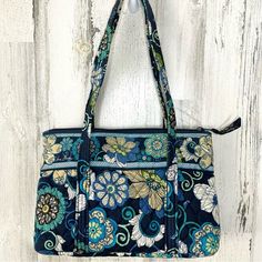 Brand New With Tags Vera Bradley Blue Mod Floral Retired Print Little Betsy Small Tote Purse Vera Bradley Prints, Small Tote, Tote Purse, Vera Bradley Bags, Womens Tote Bags, Vera Bradley, Color Blue, Purse, Brand New