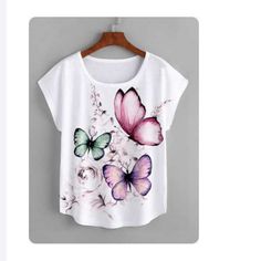 Cute Butterfly Tee Shirt Size Xl . On White Cotton Are Three Butterflies In Pink And Green. Sz Xl Nwot Fabric Paint Shirt, Printed Tee Women, Hand Painted Dress, Fabric Painting On Clothes, Paint Shirts, T Shirt Painting, Casual Cap, Painted Clothes, Fashion Nova Tops