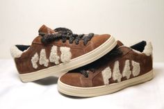 ad eBay - Find many great new & used options and get the best deals for P448 Women's John Suede Leather w/ Faux Fur Sneakers Sz. 39 EU #2356 at the best online prices at eBay! Free shipping for many products! Fur Sneakers, Suede Leather, Alaska, Ebay Finds, Faux Fur, Athletic Shoes, Hawaii, Sneakers, Free Shipping