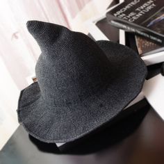 These adorable wool knit witch hats give off the perfect cozy vibes for your every day witch! Comfortable and durable you can wear them inside during daily divination or out on the town. Soirée Halloween, Witch Accessories, Witchy Clothing, Modern Hat, Beautiful Witch, Witch Design, Hedge Witch, Halloween Witch Hat, Wool Hat Knit