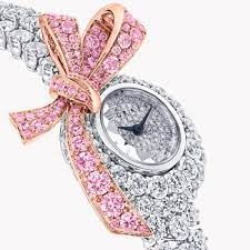 Tilda's Bow Diamond Watch Diamond Shaped Engagement Ring, Graff Diamonds, Classic Diamond Ring, Diamond Watches Women, Round Diamond Earrings, Diamond Watches, Diamond Bows, High Jewellery, Watches Women