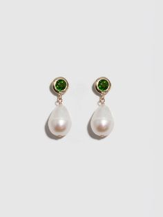 Tantra Pearl Link Earrings pictured on light grey background. Link Earrings, Pearl Gemstone, Silver Pearls, Ring Bracelet, Gold Vermeil, Ring Earrings, Vintage Collection, Anklets, Yellow Gold