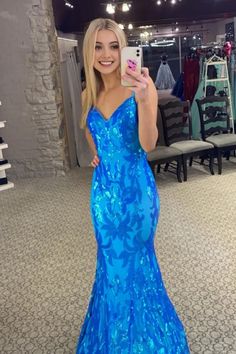 Ігрівна сукня з русалки помаранчеві блискітки Orange Prom Dresses, Summer Gowns, Mermaid Gown Prom, Prom Dress Pictures, Sparkly Prom Dresses, Dress Display, Prom Dresses Gowns, Corset Dress Prom, Long Prom Gowns