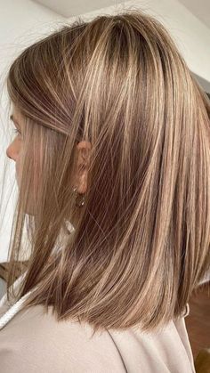 Strawberry Blonde Balayage Short Hair, Blonde Hair For Neutral Skin Tone, Inspo Hair, Blonde Hair Inspiration, Blonde Hair Shades, Short Hairstyle, Hair Color Ideas