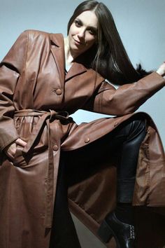 Long Leather Coat / Vintage Brown Leather Trench Coat With - Etsy Brown Leather Long Coat For Fall, Brown Long Coat With Faux Fur Lining, Brown Long Fur Coat For Work, Elegant Brown Leather Long Coat, Elegant Long Brown Leather Jacket, Brown Leather Fur Coat For Workwear, Classic Long Brown Outerwear, Brown Long Fur Coat For Fall, Long Leather Outerwear For Fall