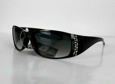 These shades offer up a sleek look that offers full protection from the sun's harmful UV rays.  Fashionable in look and function.  These sunglasses feature a stylish fit that fits comfortably to your face and temples.  EXTRA ORDERS SHIPPING  ONLY .75 CENTS EACH WE DO COMBINE SHIPPING ON ALL OF OUR LISTINGS ON EBAY ADD OTHER ITEMS WE HAVE TO SHOPPING CART THEN PAY TO GET SHIPPING DISCOUNT WE HAVE READING GLASSES ALSO AT A GREAT PRICE PLEASE LEAVE FEEDBACK ABOUT ITEM YOU BOUGHT. AND, IF YOU ARE BU Trendy Formal Sunglasses For Summer, Trendy Sunglasses With Uva Protection For Formal Use, Trendy Sunglasses With Uva Protection For Formal Occasions, Summer Formal Sunglasses With Tinted Lenses, Formal Summer Sunglasses With Tinted Lenses, Formal Summer Sunglasses With Polarized Lenses, Trendy Anti-reflective Sunglasses For Formal Occasions, Chic Shield Sunglasses For Summer Formal Events, Formal Summer Sunglasses With Gradient Lenses