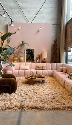 Pink Couches, Butterfly Room, Eclectic Home, House Rooms, Interior Inspiration, Home Interior Design, House Interior, Interior Decorating