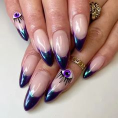 Long and Luminous: Metallic and Glittery Nail Ideas for Extra Impact #naildesignsjournal #nails #nailart #naildesigns #frenchnails #coffinnails #almondnails #ombrenails #gelnails #acrylicnails #nailpolish #ovalnails #shortnails #fallnails #fallnailcolors #autumnnails #longnails Glittery Nail Ideas, French Long Nails, Best French Manicure, Glittery Nail, American Manicure, Cartoon Nails, Manicure Designs, French Manicure Designs, Heart Nail Designs