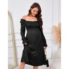 The deep V neck of this maternity dress beautifully enhances your neckline, adding a touch of elegance and femininity. This flattering cut makes it suitable for a variety of occasions, from casual outings to more formal baby showers and photoshoots. Midi Dress Photoshoot, Body Changes During Pregnancy, Ruffle Long Dress, Shower Black, Long Sleeve Maternity Dress, Maternity Long Dress, Wrap Sweater Dress, Dress Photoshoot, A Line Maxi Dress