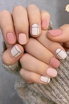 Unghie Sfumate, Sugar Diet, Simple Acrylic, Nail Drawing, Valentine Nails, Cute Spring Nails, Cute Nail Art Designs, Short Nails Art, Basic Nails