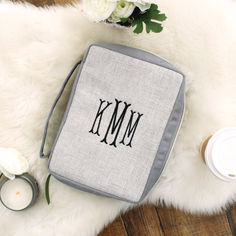 Our Monogrammed Bible Carrier Case not only keeps your bible in great shape, it provides a great place for you to keep bulletins, notes, highlighters and/or pens on hand during church services, small groups or bible studies. Our super-cute bible carrier features a handle or a wristlet for easy carrying and a bookmark for easy reference. This bible bag has a zip closure, a pen holder, and it features inner pockets to keep other belongings organized. Bible Cases, Cute Bibles, Bible Bag, Personalized Bible, Bible Cover, Marley Lilly, Bible Covers, Bible Prayers, Personalized Embroidered