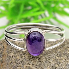 Natural Amethyst Oval Shape Gemstone Ring - 925 Sterling Silver Handmade Designer Women Ring Jewelry Christmas Gift Size US 7.5 - ar3106 MATERIAL- 925 STERLING SILVER GEMSTONE - Amethyst RING SIZE - US 7.5 STONE SIZE - 9 X 7 MM RING WEIGHT - 1.78 GRAMS STONE SHAPE - Oval COLOR - Purple Oval Cabochon Amethyst Ring Gift, Cabochon Amethyst Ring Gift, Gift Amethyst Oval Cabochon Ring, Purple Oval Cabochon Ring For Gift, Silver Amethyst Oval Cabochon Ring, Gift Bezel Set Oval Cabochon Amethyst Ring, Oval Cabochon Amethyst Ring With Bezel Setting As Gift, Sterling Silver Amethyst Oval Cabochon Ring Gift, Xmas Sale