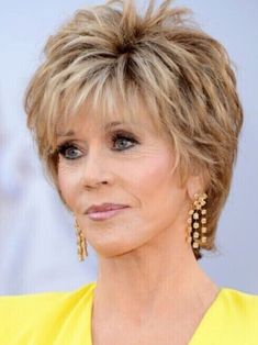 Short Shaggy Hair, Jane Fonda Hairstyles, Short Shaggy Haircuts, Shaggy Short Hair, Short Shag Hairstyles, Shaggy Hair, Long Hair Wigs, Spiked Hair, Short Wedding Hair