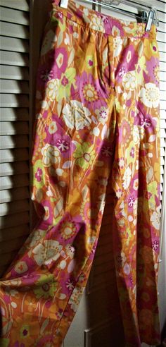 "Summer colors, pink and orange pants by Sigrid Olsen. Waist measures 32\", hip area 40\", length 33\". FIVE STAR vintage find! No flaws of any kind. Stored with TLC. Comes from a smoke-free home." Star Vintage, Orange Pants, Vera Bradley Tote, Vera Bradley Purses, Cotton Pants, Summer Colors, Pink Orange, Vintage Finds, Trousers Women