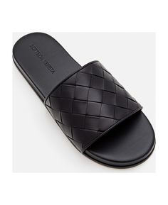 Best price on the market at italist | Bottega Veneta Intreccio Leather Slippers Leather Slippers, Unique Materials, Luxury Retail, Luxury Fabrics, Lambskin Leather, Luxury Boutique, Bottega Veneta, Leather Upper, Men's Shoes