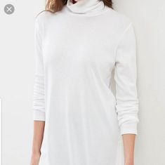 Nwt J.Jill Purejill Bright White Pima Cotton & Spandex Relaxed Turtleneck. Great Feeling- So Soft, Smooth & Stretchy. Perfect On It's Own Or For Layering! 2x: Length 27", Armpit To Armpit 24.5" White Turtleneck Loungewear Top, White Turtleneck Top For Loungewear, Pima Cotton, Cotton Spandex, Bright White, Layering, Color White, Turtle Neck, Womens Tops