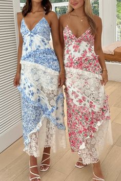 Rose Print Maxi Dress Maxi Sun Dresses, Mamma Mia Dresses, Dress For Italy, Dresses For Europe, Rush Outfits, School Dance Dresses, Cruise Dress, Beach Wedding Guest Dress, Sun Dresses