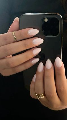 Simple Plain Nail Designs, Plain Almond Acrylic Nails, Deb Nails, Clean Girl Nails Almond, Acrylic Nails Almond Shape, Hoco Nails, Plain Nails, Smink Inspiration, Basic Nails