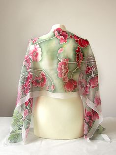 silk scarf Poppies with a white frame by Luiza Malinowska Minkulul On Etsy: https://www.etsy.com/listing/195776569/long-silk-scarf-poppies-scarves-hand?ref=shop_home_active_24 #minkulul #silkscarf Red Floral Print Silk Scarf As A Gift, Red Floral Print Silk Scarf As Gift, Green Floral Print Scarves As Gift, Green Floral Print Scarf For Gift, Silk Paintings, Textile Dyeing, Silk Scarfs, Long Silk Scarf, Hand Painted Scarves