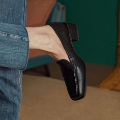 These loafers are designed in a timeless, minimal silhouette, so you'll be sure to wear them often. Made from soft leather, soft bottom that ensure all-day comfort. Wear yours with tailoring and denim alike. Color: Brown/BlackMaterial: CowhideLining: Genuine LeatherInsole: CowhideSole: RubberHeels: 4.5 cm/1.77"Weight: 0.33kg Each Shoes (measured size 8) Fit: Medium to Wide, Runs Normal.Origin: Made in China Production Time: About 7-10 days (Any exceptional case will email you, Please pay attenti Classic Closed Toe Everyday Loafers, Classic Closed Toe Loafers For Everyday, Classic Everyday Closed Toe Loafers, Classic Black Everyday Loafers, Classic Black Loafers For Everyday, Elegant Everyday Slip-ons With Round Toe, Elegant Everyday Loafers With Almond Toe, Classic Almond Toe Loafers For Everyday, Elegant Almond Toe Loafers For Everyday Wear