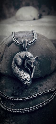 Fox Silver Necklace, 925k Sterling Silver Handmade Jewelry, Spirit Animal Necklace, Smart Fox Silver Pendant Gift for Men Women  💥Item Details * Gender: Male / Female * Material: 925 Sterling Silver * Pendant Weight: 8 - 9 Grams * Pendant Diameter : 3.20cm x 1.50cm ( 1.26inc x 0.60inc ) * All our products are handmade and weights may vary  (-) 1,00 gram * Chain Length: 18,20,22,24,26,28 Inches ( Contact me if you are expecting to buy another chain  ) Discover unique designs, handcrafted by 7S' s artisans. Artistic hands have added a special spirit to the details. You will find traditional and contemporary styles designed to delight those seeking something different. Handcrafted, Each Gold Plated and 925k Sterling Silver Necklace is a unique piece that is professionally and individually cr Fox Necklace, Fox Jewelry, Foxes Necklace, Fox Pendant, Animal Necklace, Silver Handmade Jewelry, Sterling Silver Jewelry Handmade, Pet Necklace, Copper Necklace