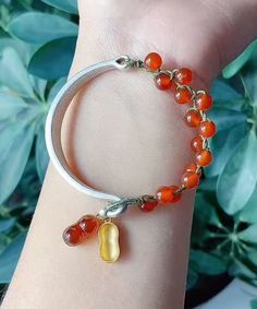 Chinese Style Red Sterling Silver Agate Peanut Charm BraceletMade of fine Sterling Silver Agate Peanut.Length: 20cm/7.8". Matches easily with daily hairstyle, dresses Shirts Peanuts Charm, Daily Hairstyles, Chinese Style, Peanut, Agate, Charm Bracelet, Bracelet, Sterling Silver, Hair Styles