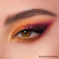 80s Orange Makeup, Simple Orange Eye Makeup, Warm Fall Makeup, Scar Makeup, Warm Eyeshadow, Eyeshadow Designs, Colourpop Eyeshadow, Bright Makeup, Red Eyeshadow