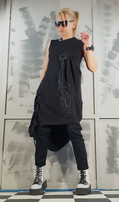 "Avant Garde Tunic Dress, Sleeveless Tunic/Dress, Loose Tunic, Asymmetrical Tunic, Gothic Tunic, Oversized Tunic, Extravagant Black Tunic ❤️ Extravagant designs and high quality fabrics! ❤️ Materials & Care Cotton Hand wash at low temperatures. Do not machine dry. Do not iron. Do not dry clean! ❤️ Sizing We can make your piece from XS to 5XL! Everything in the shop can be also made according to your measures free of charge! ❤️ Shipping ✈ Ready to ship The time I need to prepare an order for ship Oversized Dress Outfit, Oversize Dress Outfit, Gothic Pants, Loose Tunic, Party Pants, Oversized Tunic, Black Tunic, Funky Fashion, Maxi Dress Cotton