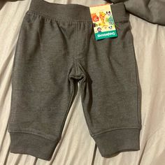 Brand New Gray Baby Pants Size 0 To 3 Months Grey Baby, Baby Pants, Pants Color, Kids Bottoms, 3 Months, Kids Shop, Brand New, Grey, Pants