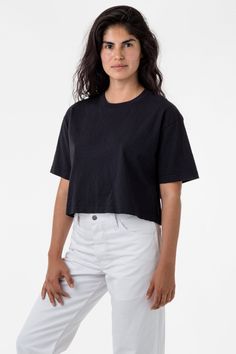 Boxy Cropped Cotton T-shirt For Streetwear, Everyday Oversized Cropped T-shirt, Oversized Cropped T-shirt For Everyday, Oversized Graphic Cotton Cropped T-shirt, Organic Cotton Crew Neck Cropped T-shirt For Summer, Boxy Fit Cropped Cotton T-shirt, Boxy Fit Cotton Cropped Shirt With Crew Neck, Boxy Fit Cotton Graphic Cropped T-shirt, Cropped Boxy Cotton T-shirt