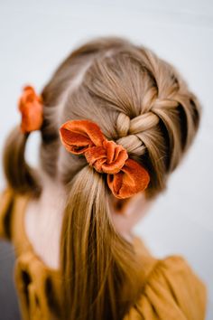 These trendy velvet bows are the perfect accessory for any little lady! These bows are super soft and tied into a darling 3.5” bow. Each bow can be attached to an alligator clip or our super soft nylon headband. Each headband is extremely stretchy and one size fits all. You can get one in every color! Blowout Taper, Edgy Summer, Summer Haircut, Girls Hairdos, Little Dorrit, Fall Hair Bow, Girl Hairdos, Cute Toddler Hairstyles, Girl Hair Dos