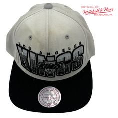 About this item Condition: Used: Seller Notes: Pre-owned item stains throughout” Brand: Mitchell & Ness has authentic, replica and throwback vintage inspired caps, hats jersey, jackets, best collection of headwear and team apparel Size: ADJUSTABLE Color: White Product: Cap, Hat Team: Los Angeles Kings professional Ice hockey team based in LA. it competes in national Hockey League. Gender: Unisex Adult Vintage Baseball Cap With Embroidered Logo For Streetwear, Vintage Baseball Cap For Streetwear, Vintage Sports Hat With Letter Print, Vintage Streetwear Baseball Cap With Visor, Vintage Six-panel Snapback Hat For Sports, Vintage Baseball Cap With Embroidered Logo For Sports Events, Vintage White Baseball Cap For Sports, Vintage Baseball Cap For Sports Events, Vintage Fitted Baseball Cap For Sports Events