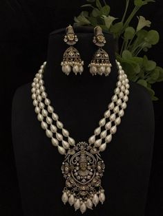 Very Gorgeous and elegant Cz stone Necklace with Matching  Earrings Versatile. Can be  paired with number of outfits. Perfect to wear at weddings occasions. Highest quality and craftsmanship Please let me know if you have any questions Elegant Kundan Jeweled Temple Necklace, Jeweled Kundan Necklace For Reception In Temple Style, Elegant Jeweled Temple Necklace With Chandbali Shape, Elegant Jeweled Kundan Temple Necklace, Elegant Jeweled Jhumkas For Diwali, Temple Jewelry Style Kundan Necklace For Reception, Elegant Jeweled Temple Necklace In Chandbali Style, Elegant Jeweled Chandbali Temple Necklace, Temple Jewelry Kundan Necklace For Reception