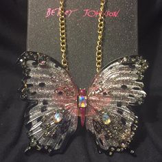 Betsey Johnson - Butterfly Statement Necklace (Nwt) New. Unused / Unworn With Tags Hematite Tone Crystal Cup Necklace & Butterfly Pendant With Gold-Tone Details & Stone Accents Lobster Claw Closure Approx: 14” L Bj Gift Box Not Included Beyond Stunning! A Great Addition To Your Betsey Johnson Collection! Smoke & Pet Free Environment Butterfly Chain Necklaces For Party, Butterfly Chain Necklace For Party, Handmade Clear Necklaces For Party, Handmade Butterfly Necklace For Parties, Otherworldly Beauty, Aesthetic Jewellery, Dagger Necklace, Necklace Butterfly, Betsey Johnson Necklace