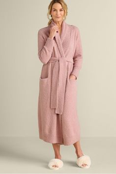 Once you slip on this supremely plush robe, you'll never want to get dressed. It's so cozy and inviting, truly the softest we've ever created. Evoking the feel of a luxurious spa day at home, it's also one of the season's best gifts. Pockets, self-belt. Plush Robe, Luxurious Spa, Tunic Leggings, Spa Day At Home, Eyewear Shop, Suede Fashion, Jumpsuit Skirt, Velvet Fashion, Dress With Cardigan