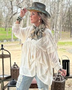 Fall in love with the Jaded Gypsy Romantic Views Tunic. This lace pullover top features a flattering v-neck and flowy long sleeves for a romantic look. Perfect for adding a touch of whimsy to any outfit. 100% Cotton S/M Bust 50" Length 32.5" L/XL Bust 52" Length 33" Web Outfit, Romantic Views, Ruffle Pants Outfit, Altered Clothes, Shabby Chic Clothes, Boho Clothes, Boho Tunic Tops, Boho Style Outfits, Ruffle Pants