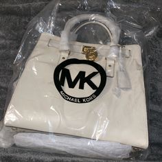 Brand New, Never Used. Only Taken Out Of Plastic For Pictures. Chic Michael Kors Bag With Logo Hardware, Chic Michael Kors Bag With Logo, Luxury White Bag With Logo Hardware, Luxury Michael Kors Shoulder Bag With Logo Hardware, White Shoulder Bag With Logo Hardware For Shopping, Designer Michael Kors Bags With Logo, White Bags With Double Handle And Logo Hardware, White Bags With Logo Hardware For Everyday, White Travel Bag With Logo Hardware