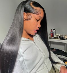 Straight hair 13x4 lace front wig 22 inch Wig Installs, Hair Details, Straight Weave, 18th Bday, Frontal Wig Hairstyles, Lace Fronts, Birthday Hairstyles, Hair Business, Edges Hair