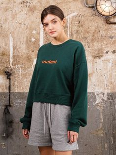 Composition : cotton 65% and polyester 35%Color : GreenCountry of Origin : KOREA Composition, Top Outfits, Crew Neck, The Originals, Clothes For Women, Green, T Shirt, Clothes, Color