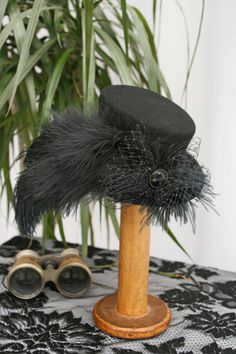 Black Felt Mini Top Hat by britishsteampunk on Etsy Halloween Bonfire, Decorated Hats, Steam Trunk, Top Hats For Women, Mad Hatter Top Hat, Steampunk Top, Wedding Wows, Mad Hat