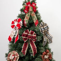 Large Christmas Decoration Bow Red Christmas Tree Decorations Linen Burlap Plaid Knot Home Party Christmas Tree Yarn, Large Christmas Decorations, Natural Ornaments, Christmas Tree Topper Bow, Tree Topper Bow, Burlap Bow, Red Christmas Tree, Tree Top, Christmas Inflatables