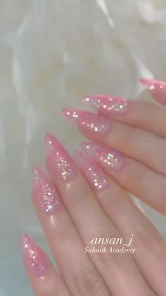 Sparkly Heart Nails, Acrylic Nails Butterfly, Nails Butterfly, Pink Glitter Nails, Asian Nails, Sparkle Nails, Kawaii Nails