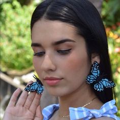 Amazing Butterflies Beaded Stud Seed Bead Earrings New Gorgeous Butterflies Native American Beaded Seed Bead Stud Earrings New. This Is A Lovely Pair Of Animal #Butterfly #Earrings Made In Czech Beads. All Hand Made By #Embera Indians. They Are Very Gorgeous Duster Earrings And Would Make A Great Gift Or To Treat Yourself They Measures 3 Inches Diagonal Drop Pick Your Favorite Color. Very Unique And With Great Spiritual Meanings Seed Bead Stud Earrings, Beaded Butterfly Earrings, Bead Stud Earrings, Animal Butterfly, Duster Earrings, Beaded Earrings Native, Beaded Collar Necklace, Beaded Collar, Native American Beading