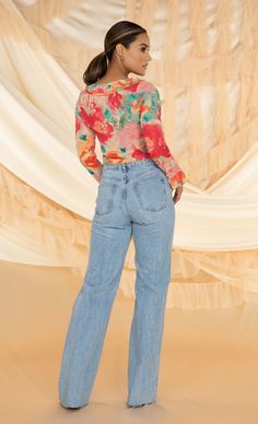 Chiffon Crop Top, Sheer Chiffon, Front Tie Top, Boho Vibe, Bell Bottom Jeans, Red Green, Pink And Orange, Mom Jeans, Floral Pattern