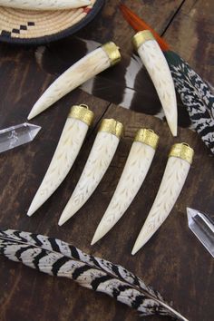 Traditional Bone-colored Jewelry Gift, Traditional Bone-colored Jewelry As A Gift, Bohemian Bone-colored Jewelry For Festival, Bohemian Bone Colored Jewelry For Festivals, Bohemian Carved Jewelry For Rituals, White Bohemian Engraved Necklace, Tusk Pendant, Bone Pendant, Pendant Bails