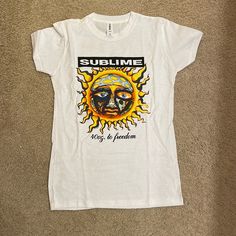 Nwot Classic Sublime Art. Super Soft, Creases From Storage, Brand New Never Washed. Nonsmoking Home. Fitted Medium Yellow Sublimation Print Top For Summer, Yellow Summer Top With Sublimation Print, Yellow Top With Front Print For Summer, Yellow Summer Top With Front Print, Yellow Front Print Top For Summer, Yellow Graphic Print Summer Top, Cut Tees, Yellow White, Color White