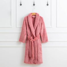 Discover the comfort of our Extra-Fluffy™ fabric with our warm and cozy Extra-Fluffy™ Robe. This robe is perfect for throwing on during your morning coffee, movie nights, and everything in between. There isn't a moment that you won't want to be wrapped up in it; its warm yet breathable properties make this perfect for year-round use! Discover for yourself why our Fluffy fabric is one of Berkshire's most loved fabrics. All-season warmth Available in S, M, L, and XL 100% Polyester Oeko-Tex Standar Cozy Robe For Loungewear, Cozy Super Soft Robe For Loungewear, Cozy Solid Color Super Soft Sleepwear, Cozy Solid Super Soft Sleepwear, Super Soft Cozy Robe With Long Sleeves, Cozy Super Soft Winter Robe, Cozy Winter Robe Super Soft, Cozy Winter Bedtime Robe, Cozy Long Sleeve Super Soft Robe